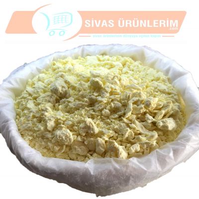 Sivas Yarım Yağlı Tulum Peyniri